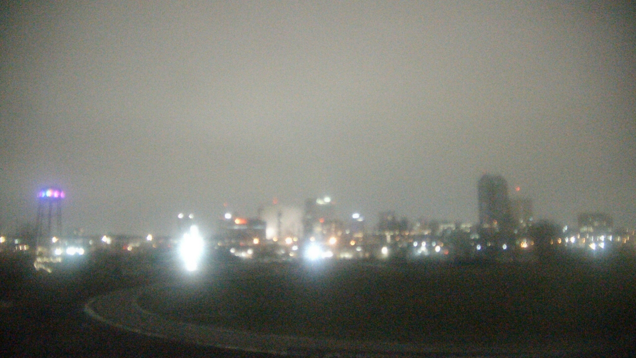 Thumbnail for current weather camera view from Grange Insurance Audubon Center in Columbus, Ohio