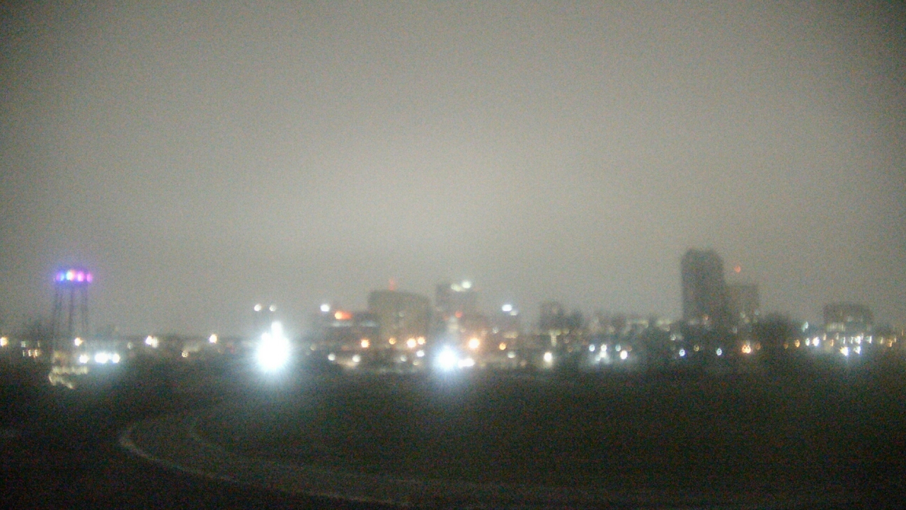 Thumbnail for current weather camera view from Grange Insurance Audubon Center in Columbus, Ohio