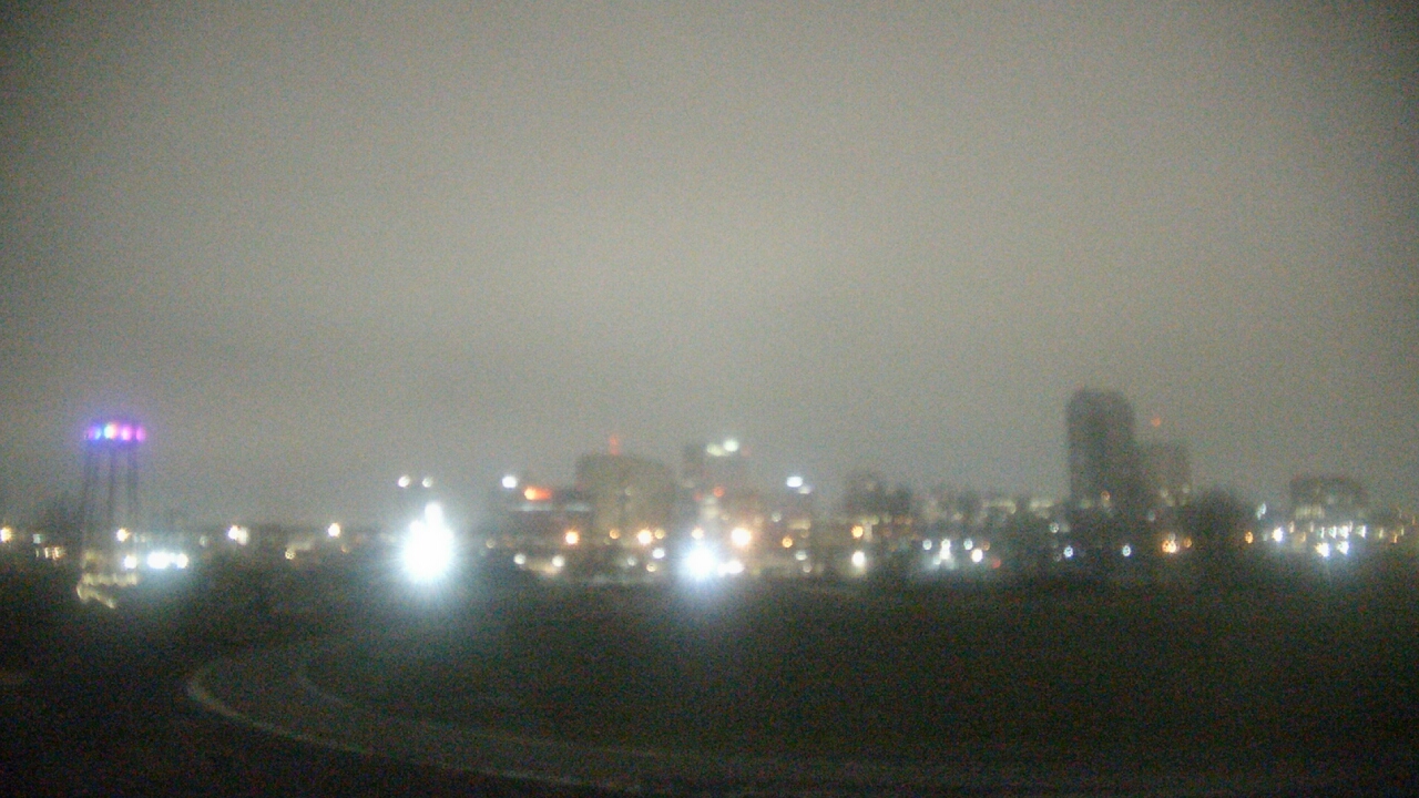 Thumbnail for current weather camera view from Grange Insurance Audubon Center in Columbus, Ohio