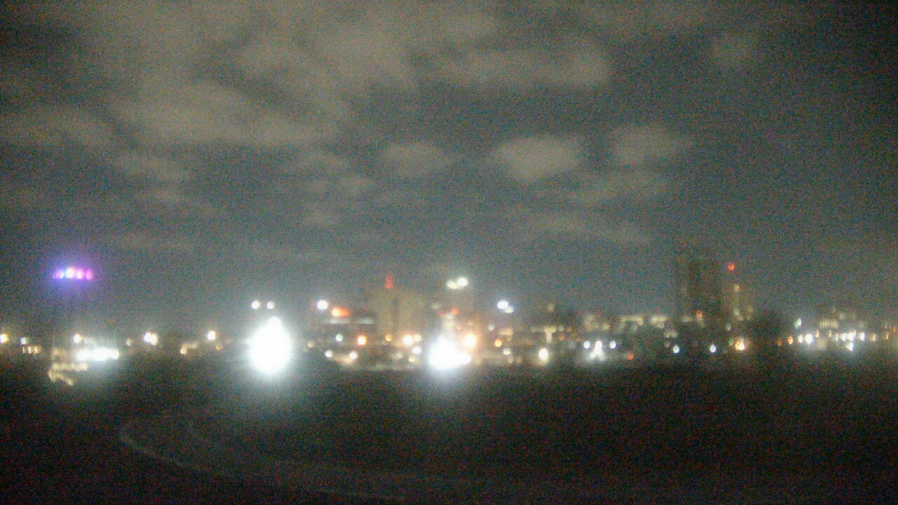 Thumbnail for current weather camera view from Grange Insurance Audubon Center in Columbus, Ohio