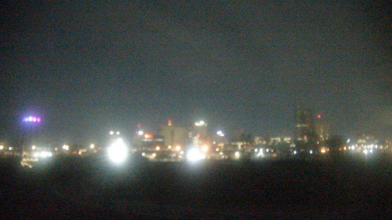 Thumbnail for current weather camera view from Grange Insurance Audubon Center in Columbus, Ohio