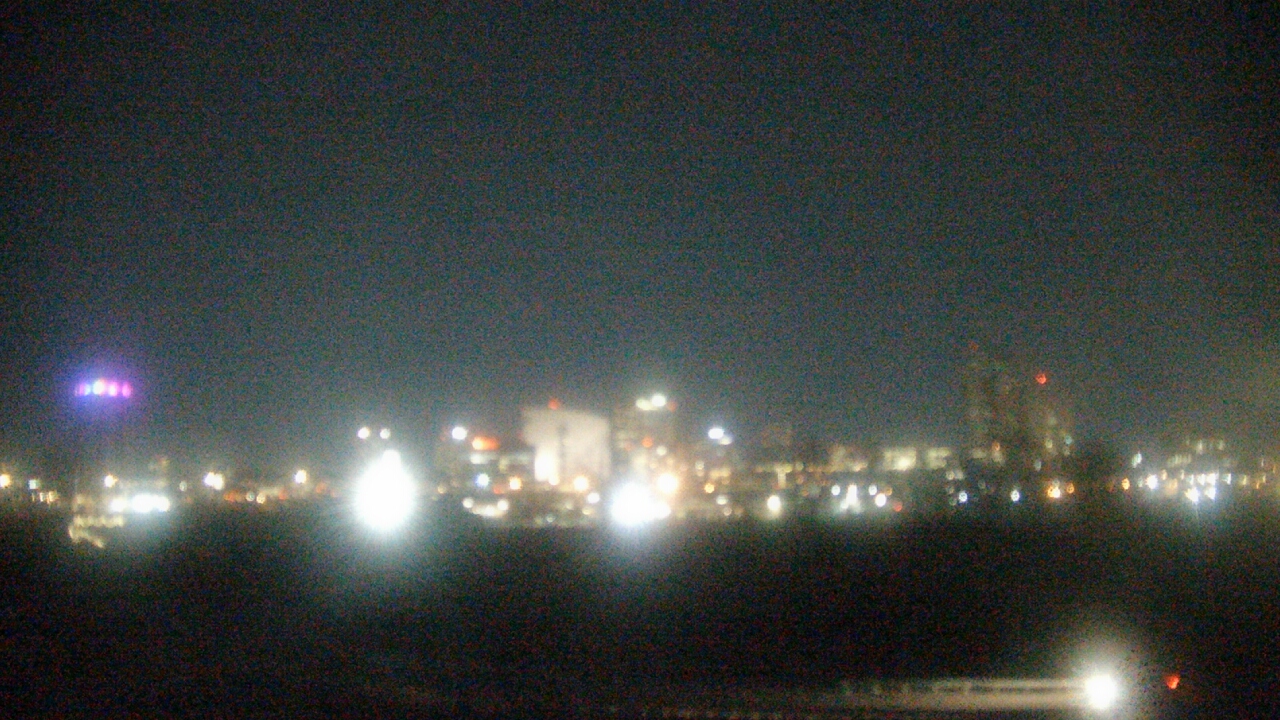 Thumbnail for current weather camera view from Grange Insurance Audubon Center in Columbus, Ohio