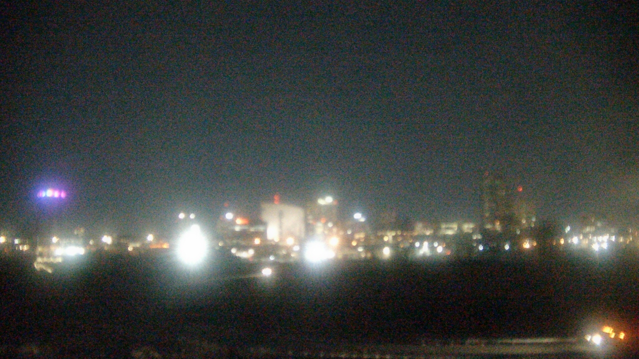 Thumbnail for current weather camera view from Grange Insurance Audubon Center in Columbus, Ohio