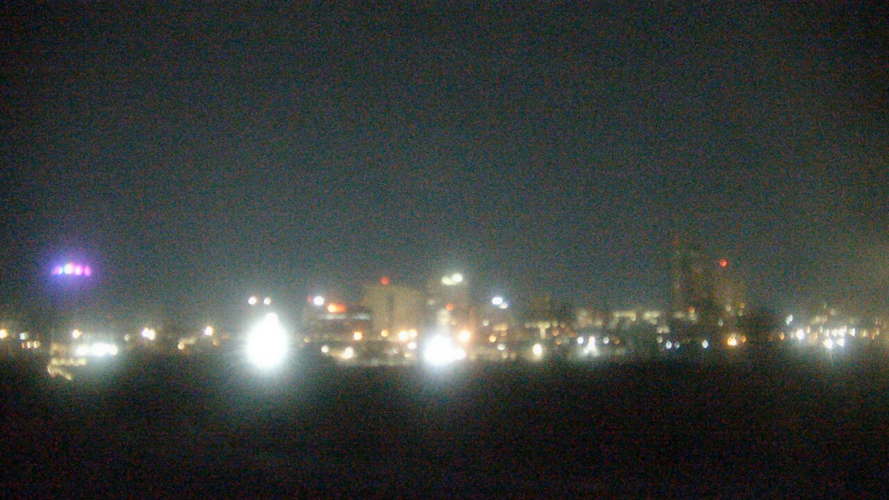 Thumbnail for current weather camera view from Grange Insurance Audubon Center in Columbus, Ohio