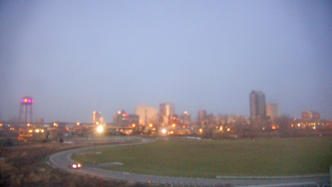 Thumbnail for current weather camera view from Grange Insurance Audubon Center in Columbus, Ohio
