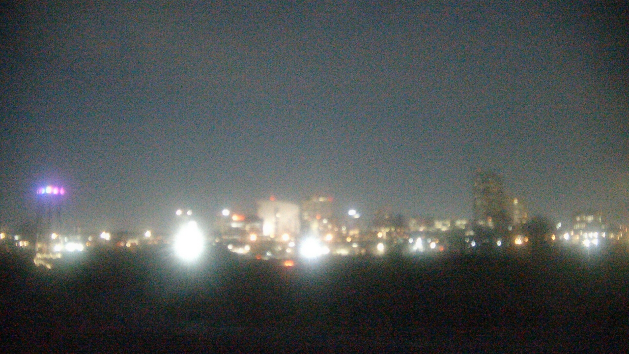 Thumbnail for current weather camera view from Grange Insurance Audubon Center in Columbus, Ohio