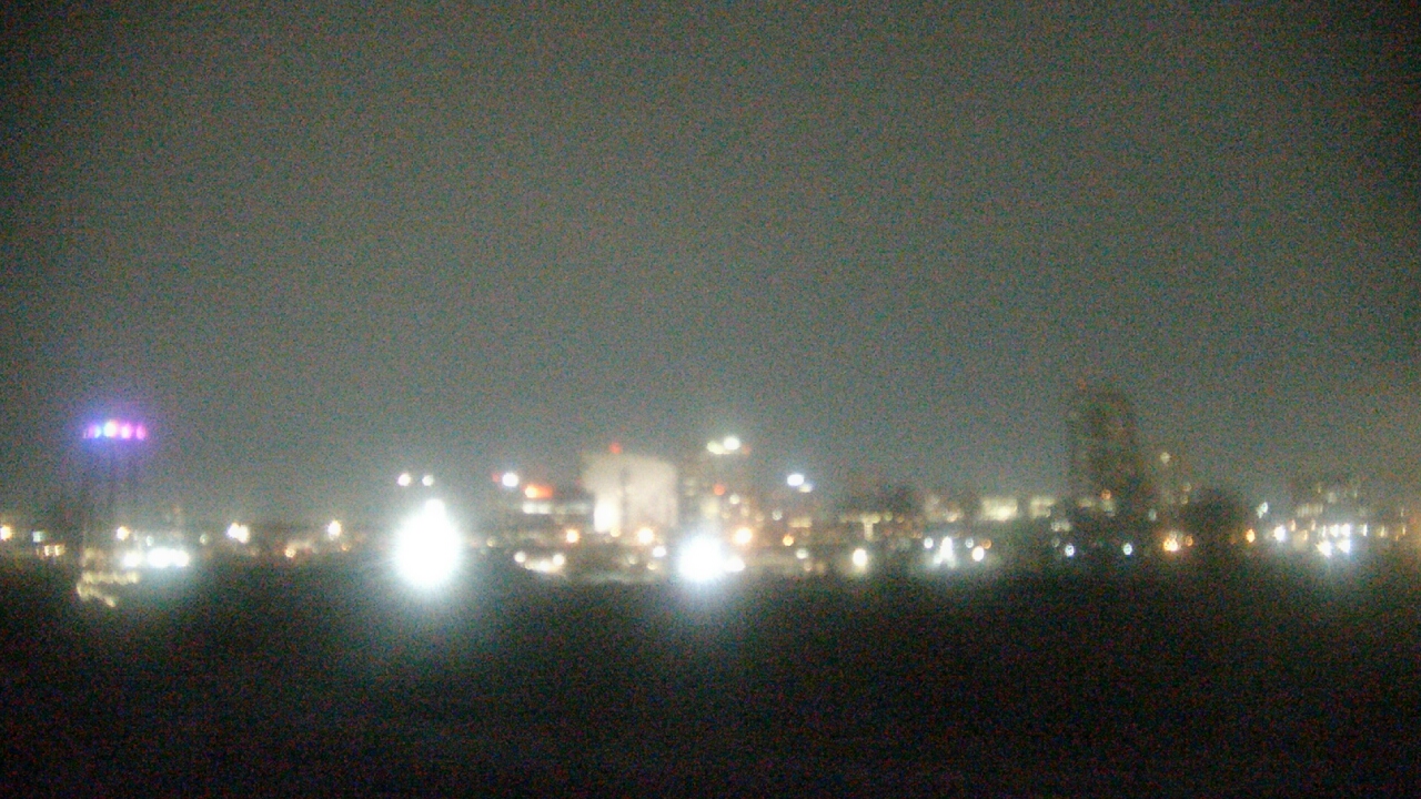 Thumbnail for current weather camera view from Grange Insurance Audubon Center in Columbus, Ohio