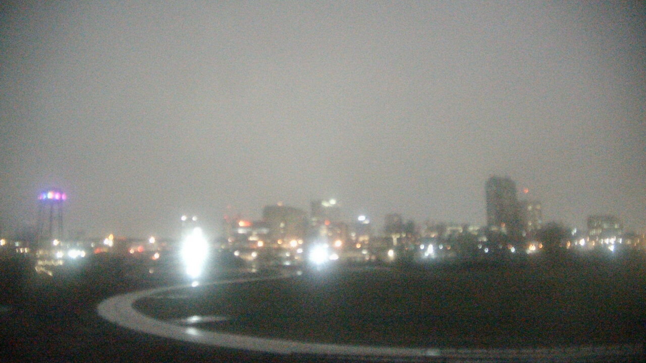 Thumbnail for current weather camera view from Grange Insurance Audubon Center in Columbus, Ohio