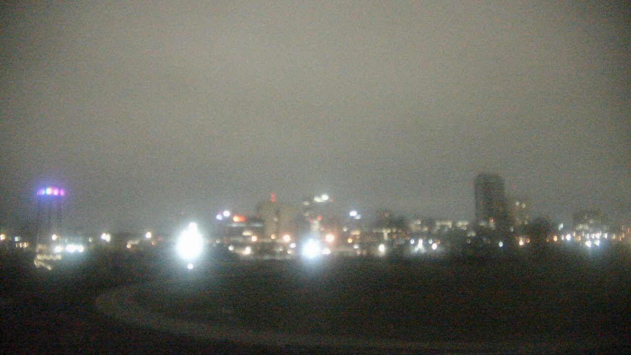 Thumbnail for current weather camera view from Grange Insurance Audubon Center in Columbus, Ohio