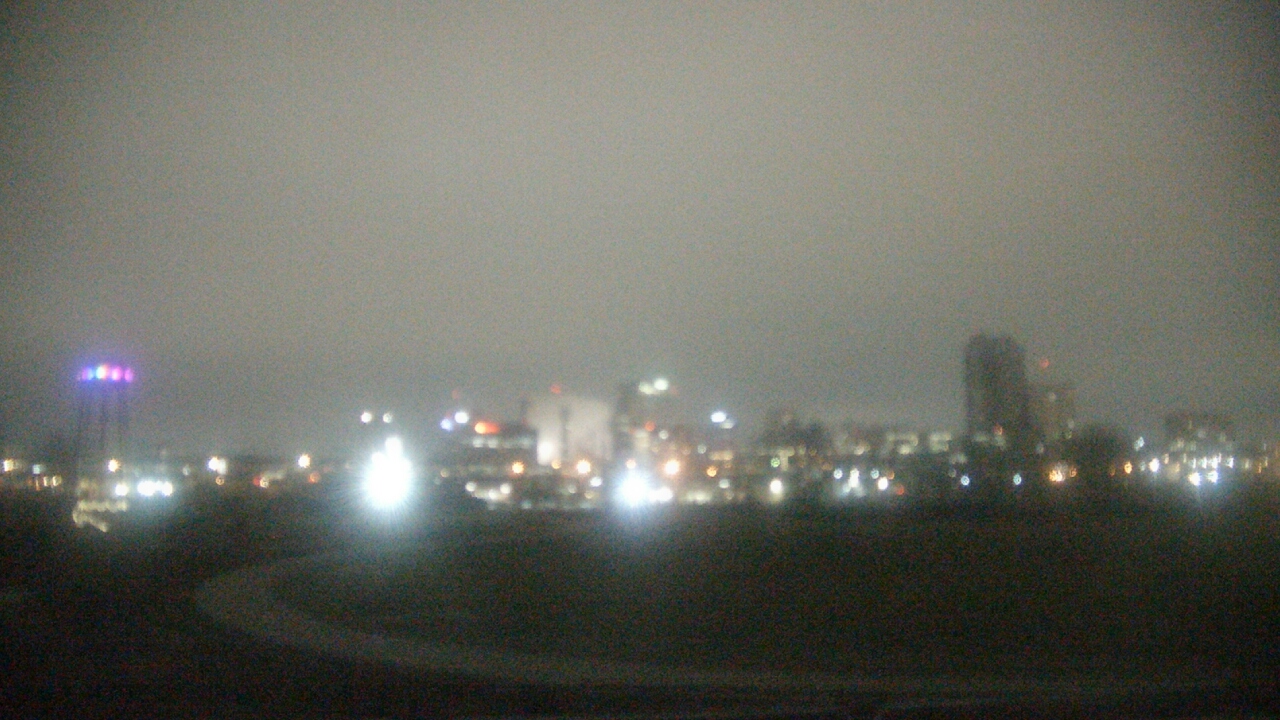 Thumbnail for current weather camera view from Grange Insurance Audubon Center in Columbus, Ohio