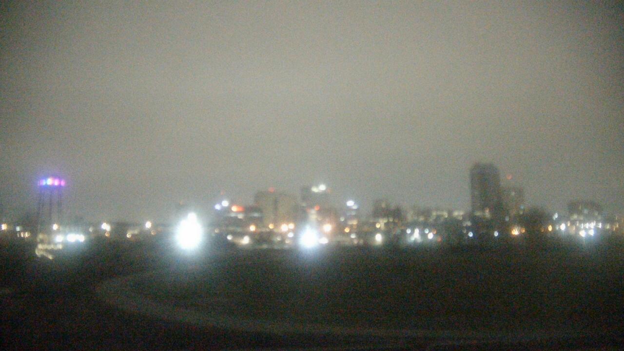 Thumbnail for current weather camera view from Grange Insurance Audubon Center in Columbus, Ohio