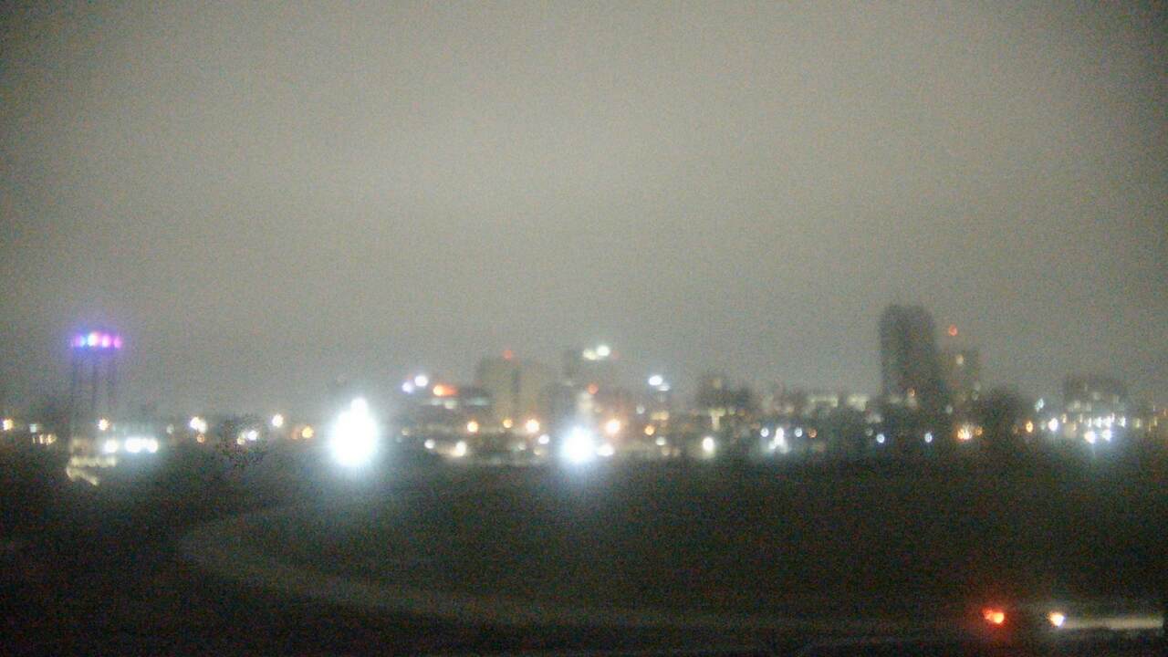 Thumbnail for current weather camera view from Grange Insurance Audubon Center in Columbus, Ohio