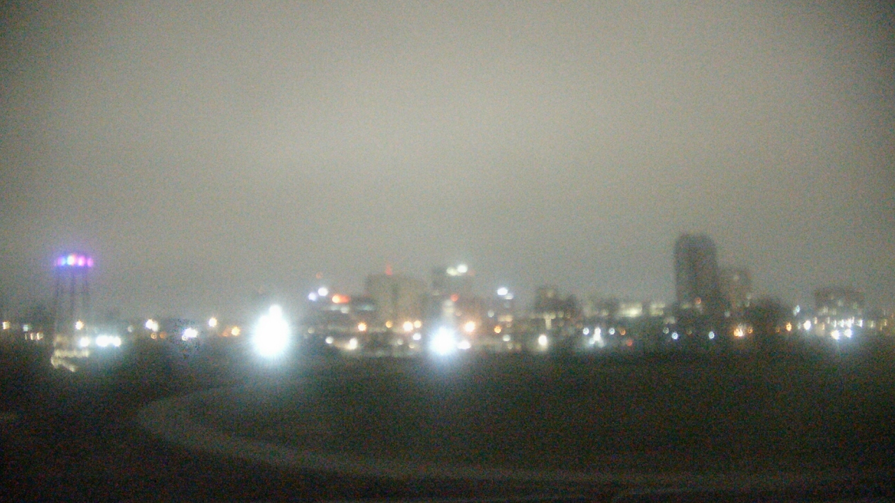 Thumbnail for current weather camera view from Grange Insurance Audubon Center in Columbus, Ohio