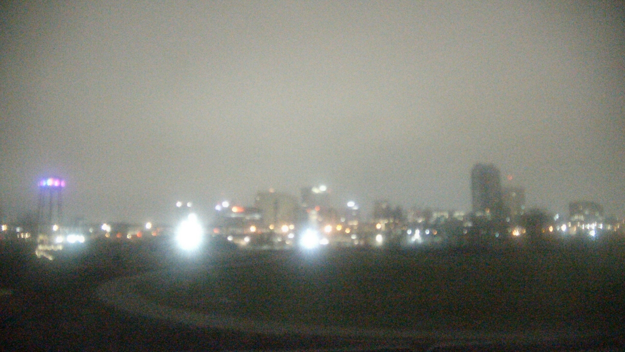 Thumbnail for current weather camera view from Grange Insurance Audubon Center in Columbus, Ohio