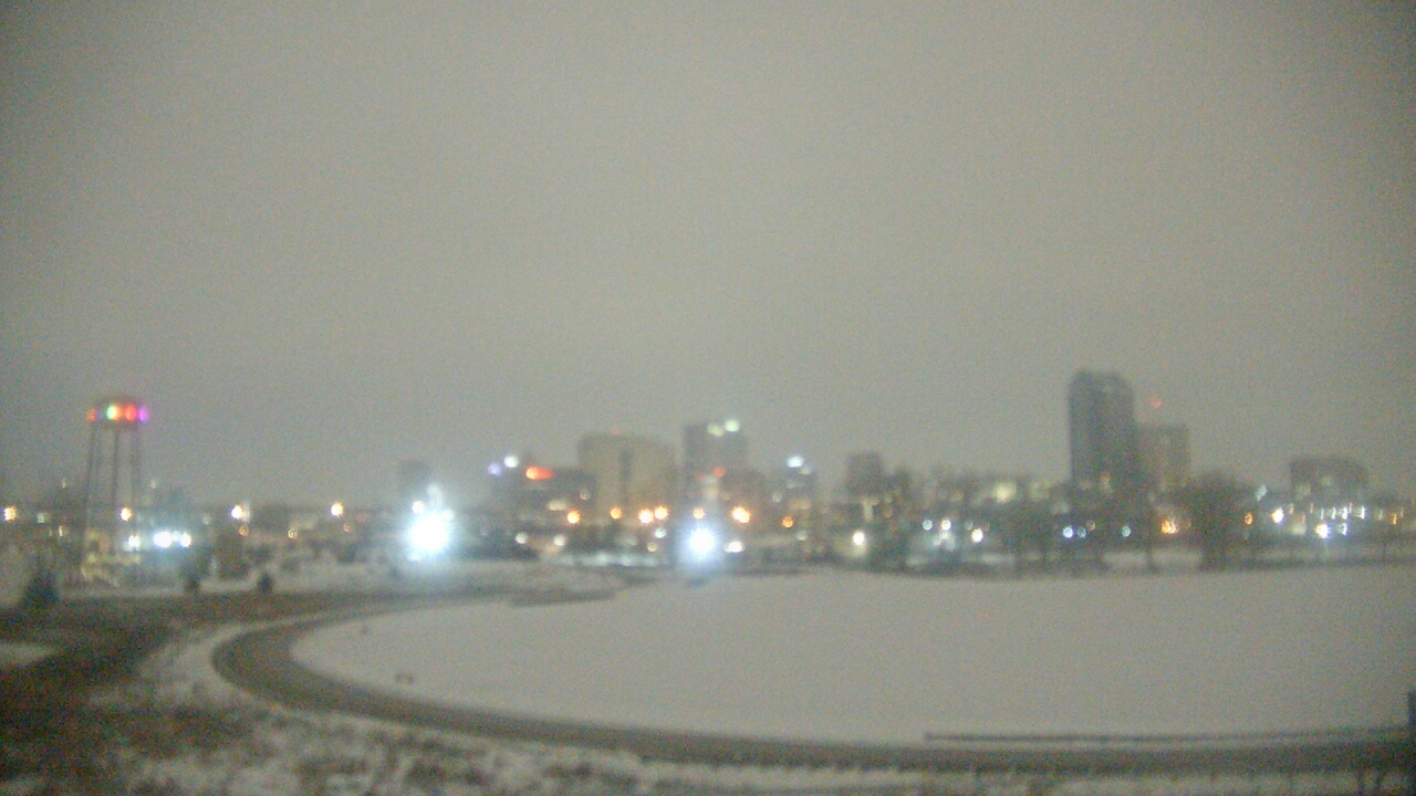 Thumbnail for current weather camera view from Grange Insurance Audubon Center in Columbus, Ohio