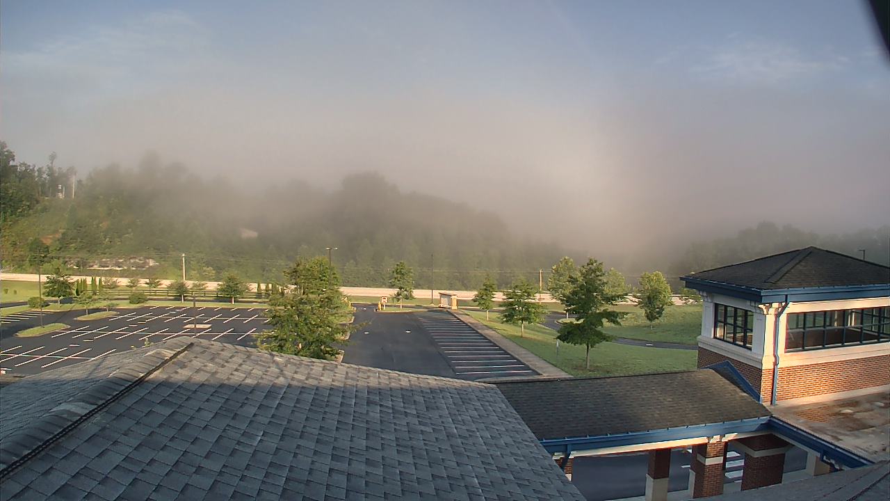 Thumbnail for current weather camera view from Wrigley Elementary School in West Liberty, Kentucky