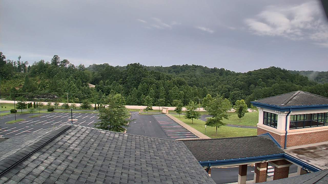Thumbnail for current weather camera view from Wrigley Elementary School in West Liberty, Kentucky