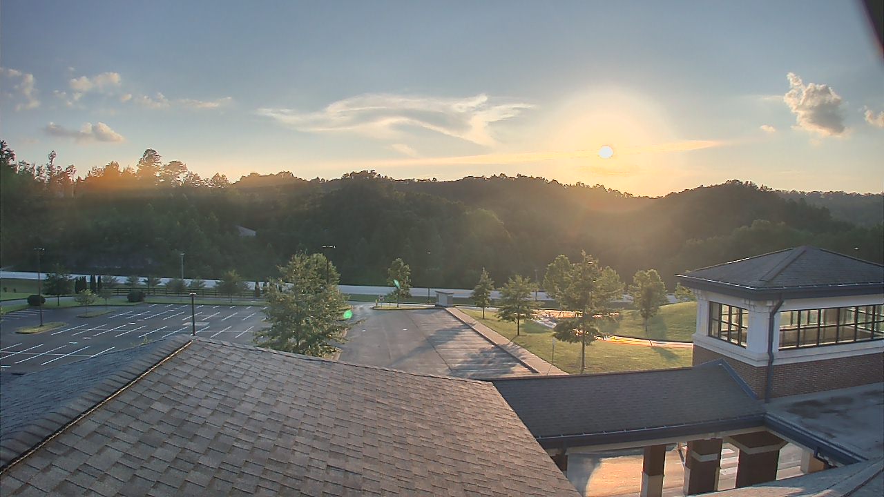 Thumbnail for current weather camera view from Wrigley Elementary School in West Liberty, Kentucky