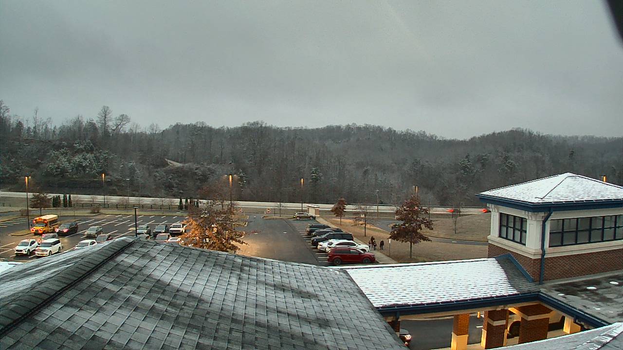 Thumbnail for current weather camera view from Wrigley Elementary School in West Liberty, Kentucky