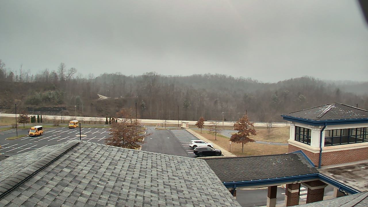 Thumbnail for current weather camera view from Wrigley Elementary School in West Liberty, Kentucky