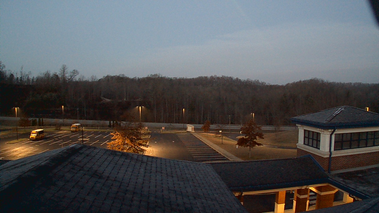 Thumbnail for current weather camera view from Wrigley Elementary School in West Liberty, Kentucky