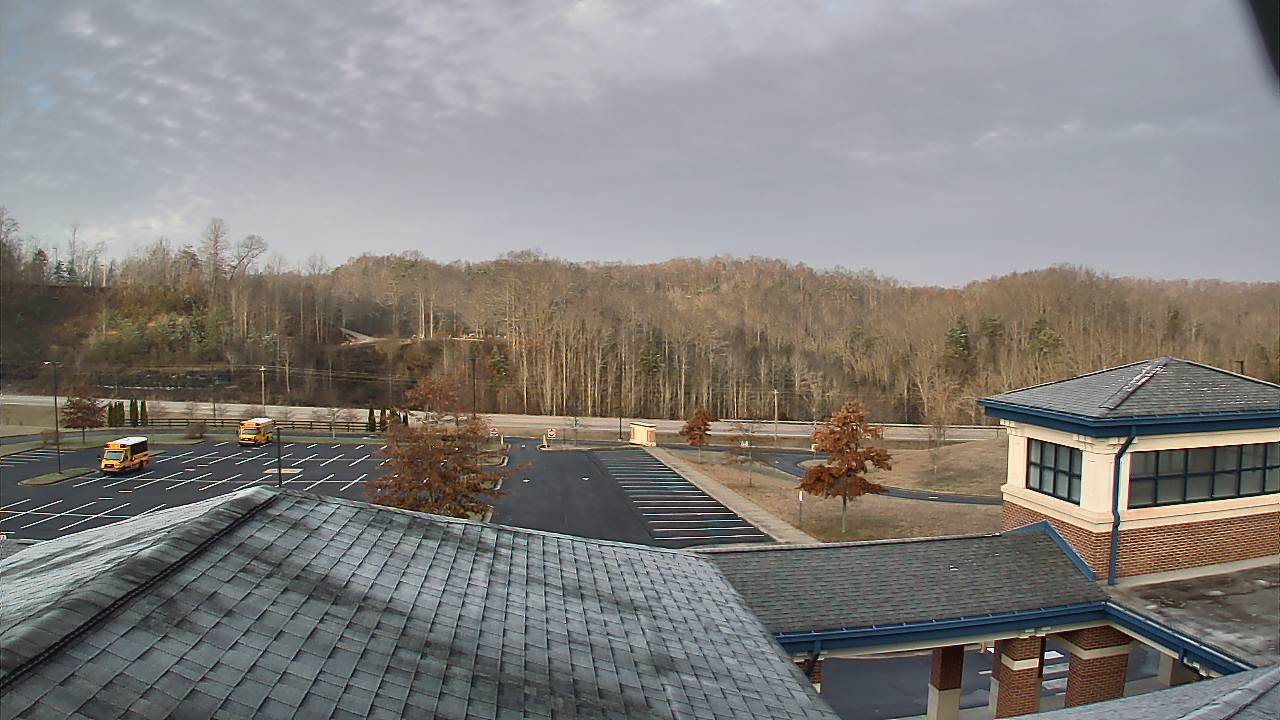 Thumbnail for current weather camera view from Wrigley Elementary School in West Liberty, Kentucky