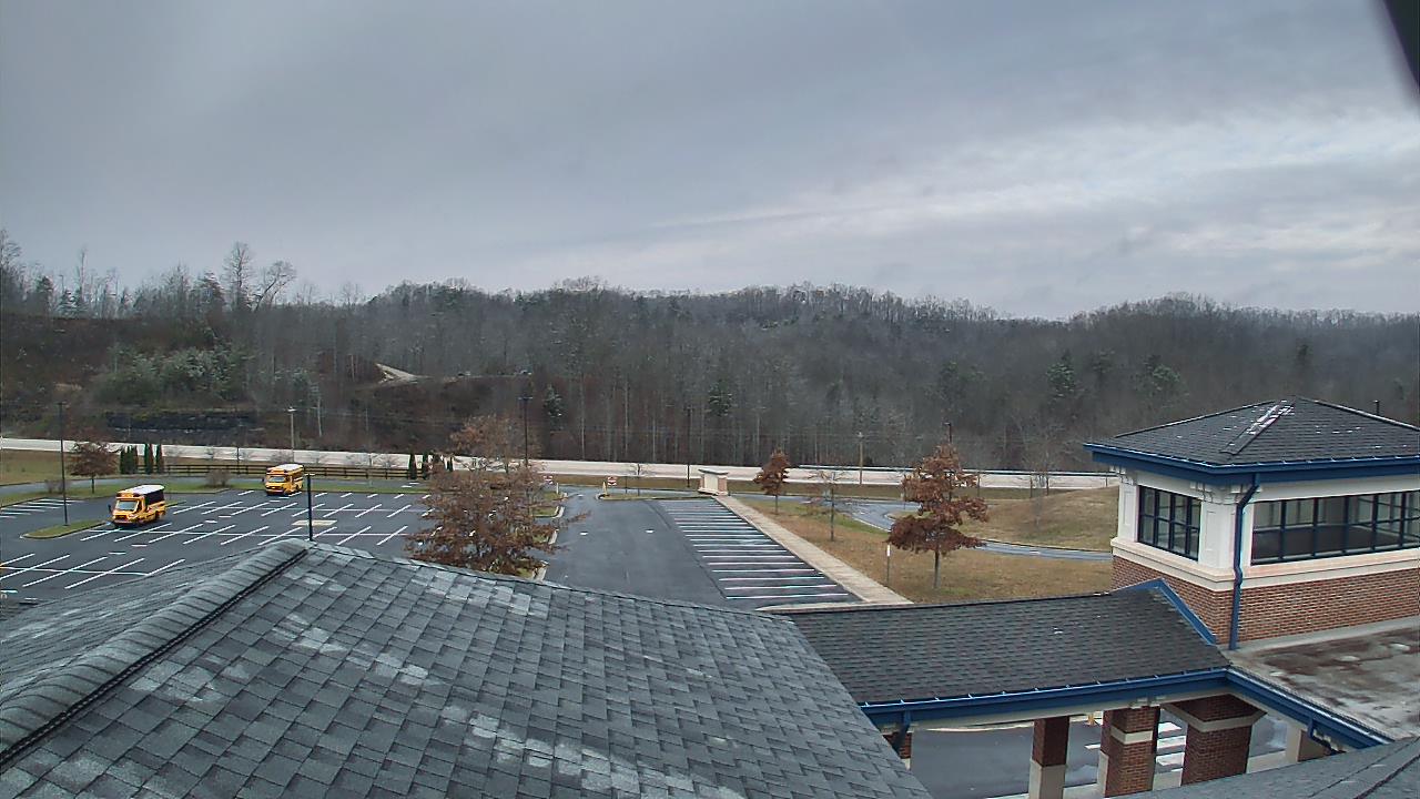 Thumbnail for current weather camera view from Wrigley Elementary School in West Liberty, Kentucky