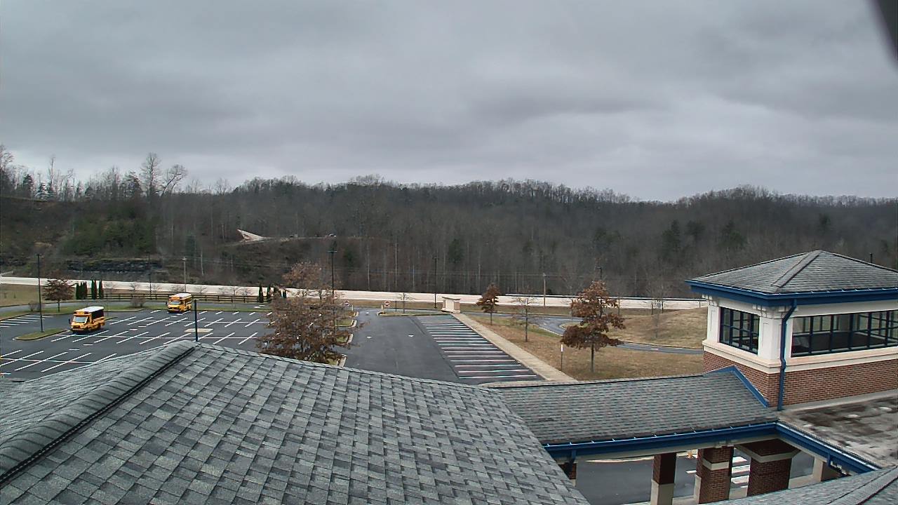 Thumbnail for current weather camera view from Wrigley Elementary School in West Liberty, Kentucky