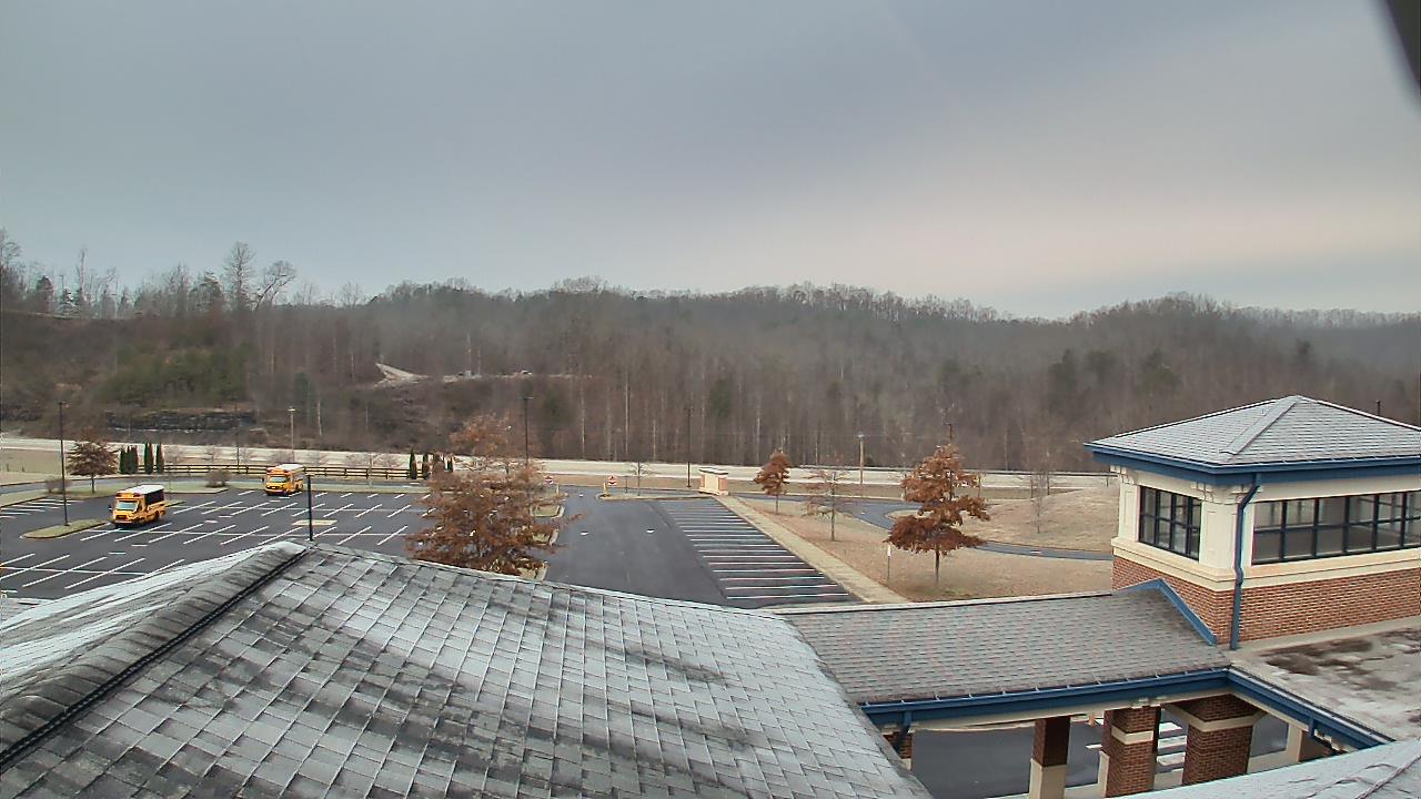 Thumbnail for current weather camera view from Wrigley Elementary School in West Liberty, Kentucky