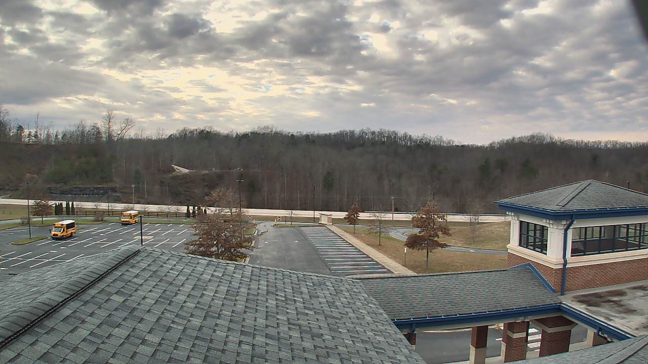 Thumbnail for current weather camera view from Wrigley Elementary School in West Liberty, Kentucky