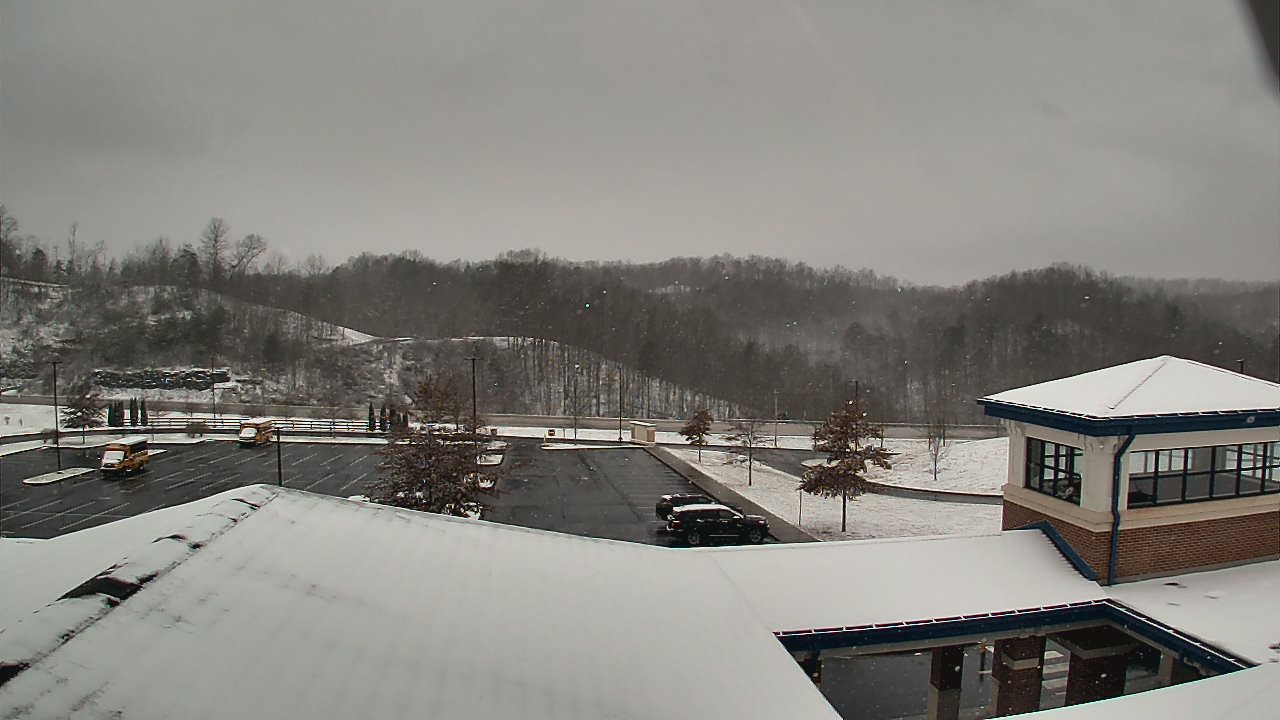 Thumbnail for current weather camera view from Wrigley Elementary School in West Liberty, Kentucky