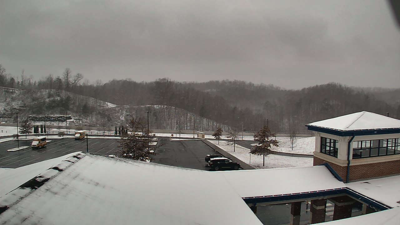 Thumbnail for current weather camera view from Wrigley Elementary School in West Liberty, Kentucky