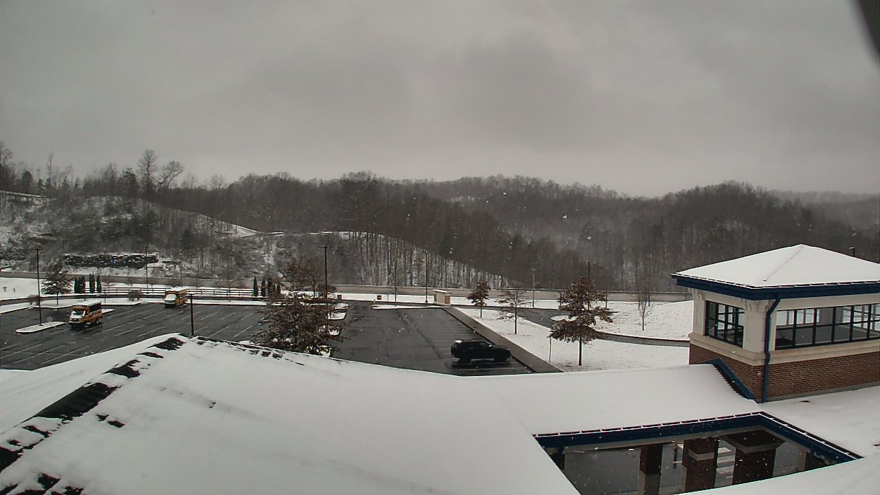 Thumbnail for current weather camera view from Wrigley Elementary School in West Liberty, Kentucky
