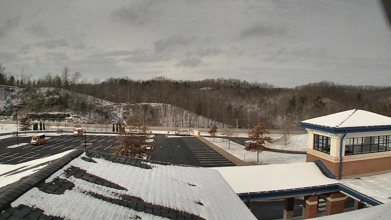 Thumbnail for current weather camera view from Wrigley Elementary School in West Liberty, Kentucky