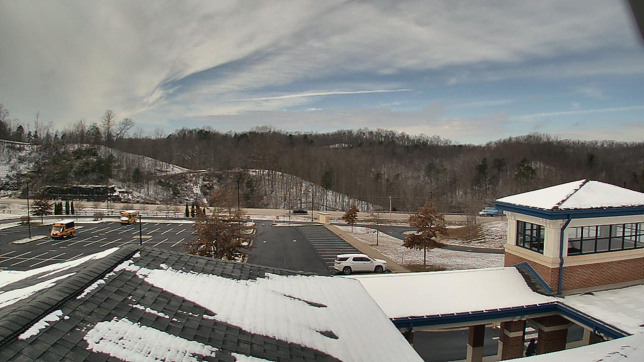 Thumbnail for current weather camera view from Wrigley Elementary School in West Liberty, Kentucky