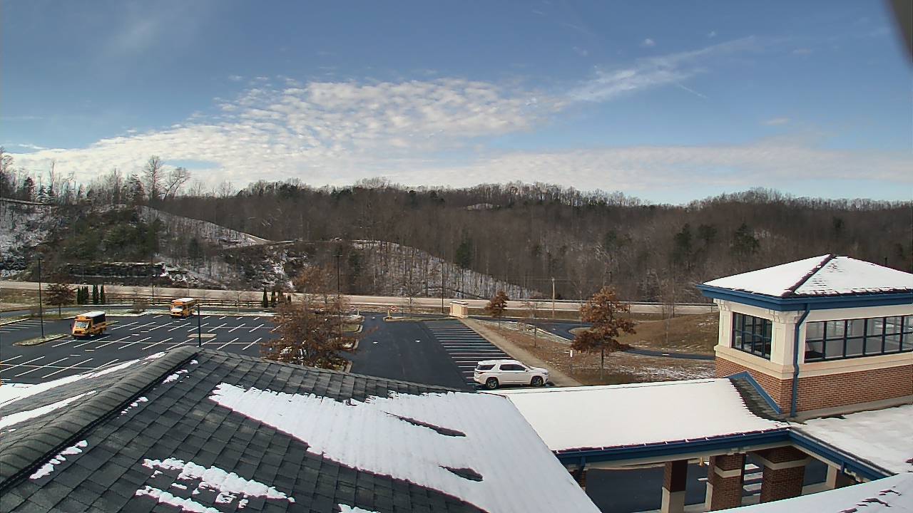 Thumbnail for current weather camera view from Wrigley Elementary School in West Liberty, Kentucky