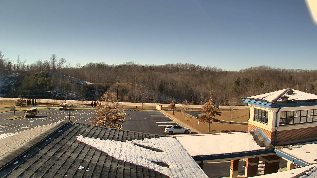 Thumbnail for current weather camera view from Wrigley Elementary School in West Liberty, Kentucky