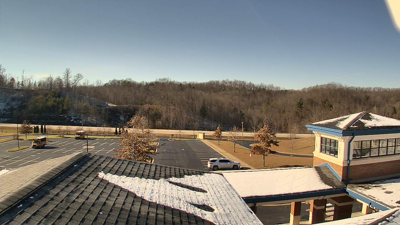 Thumbnail for current weather camera view from Wrigley Elementary School in West Liberty, Kentucky