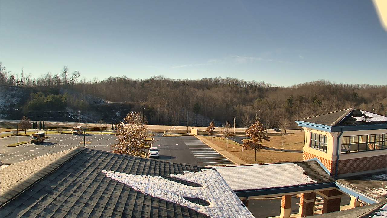 Thumbnail for current weather camera view from Wrigley Elementary School in West Liberty, Kentucky