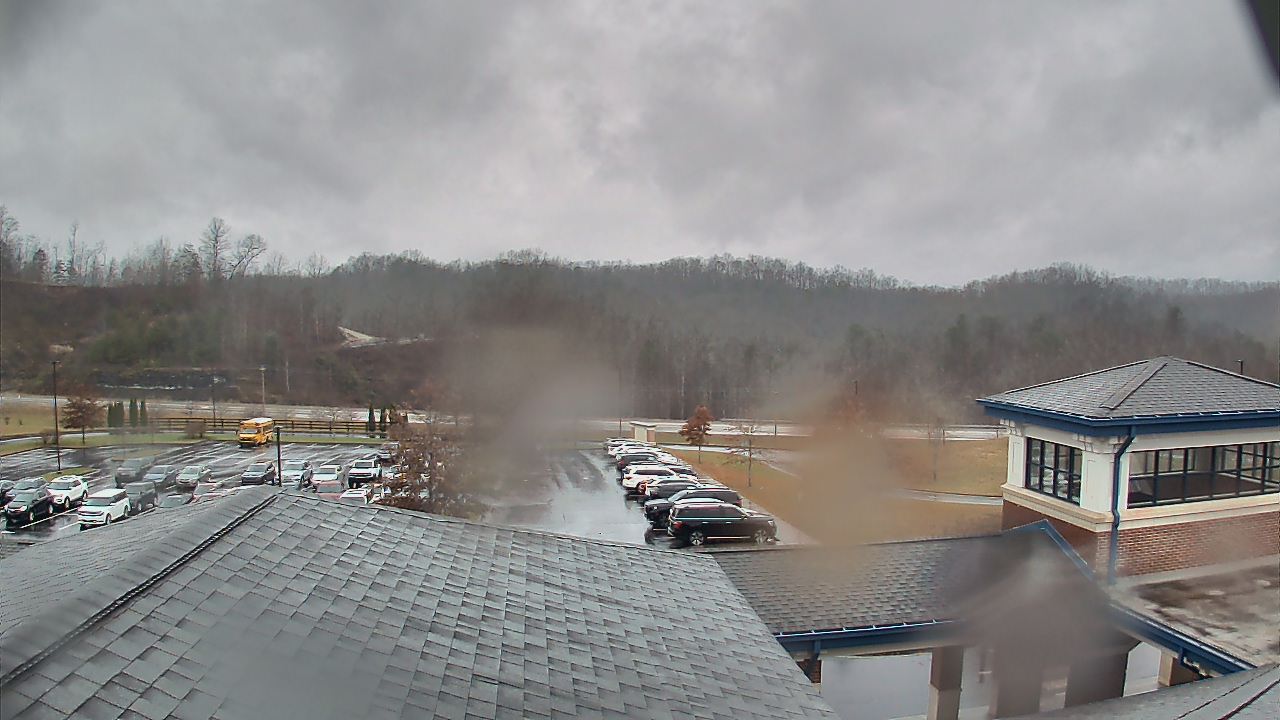 Thumbnail for current weather camera view from Wrigley Elementary School in West Liberty, Kentucky