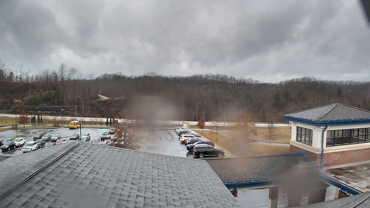 Thumbnail for current weather camera view from Wrigley Elementary School in West Liberty, Kentucky