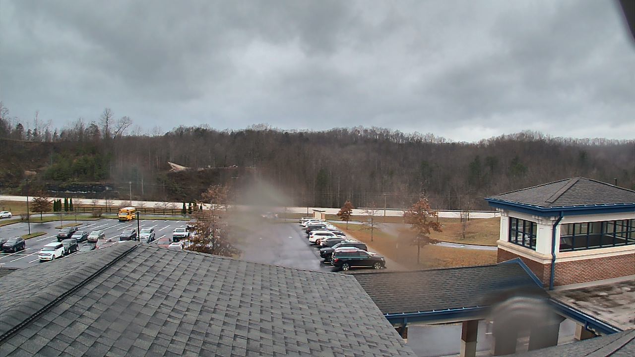 Thumbnail for current weather camera view from Wrigley Elementary School in West Liberty, Kentucky