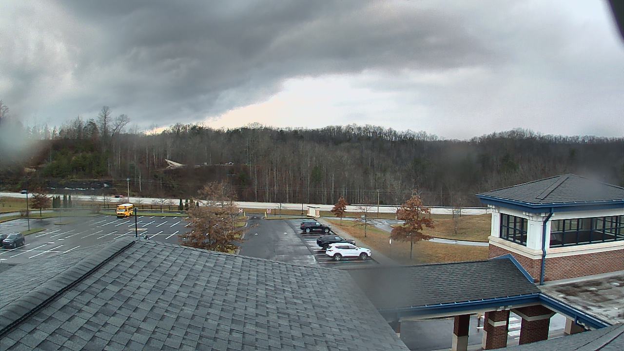 Thumbnail for current weather camera view from Wrigley Elementary School in West Liberty, Kentucky