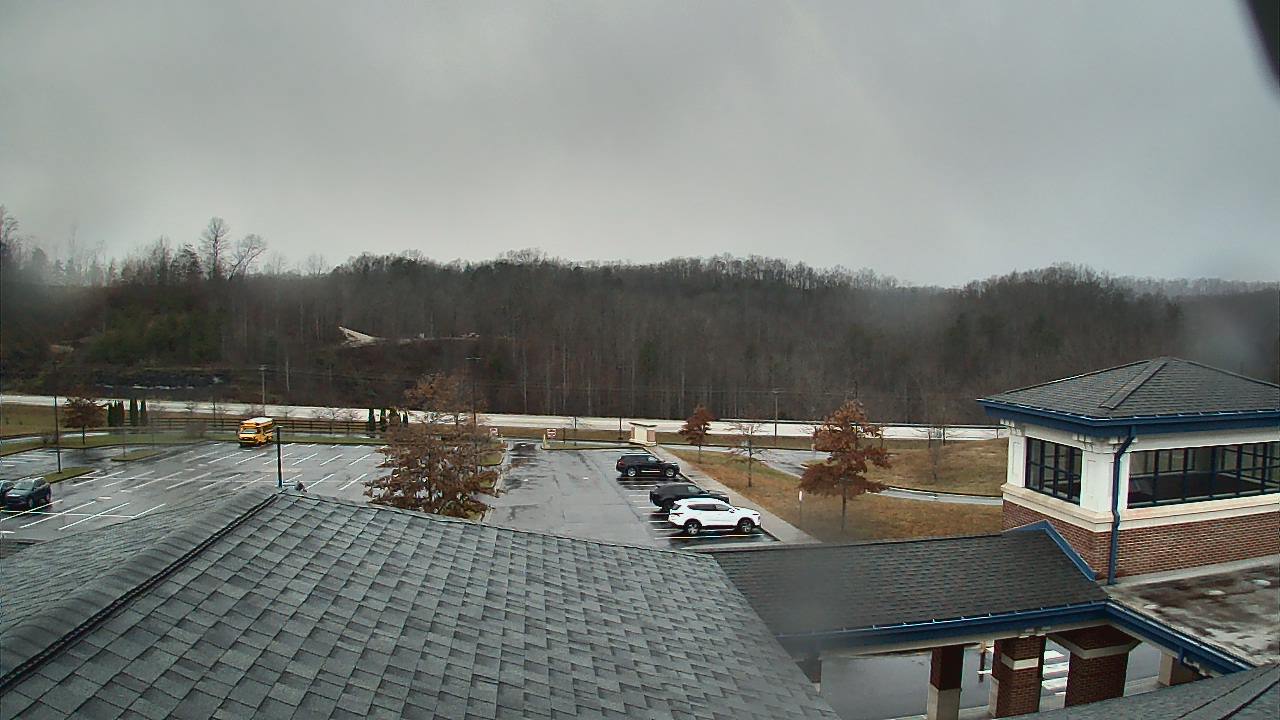 Thumbnail for current weather camera view from Wrigley Elementary School in West Liberty, Kentucky