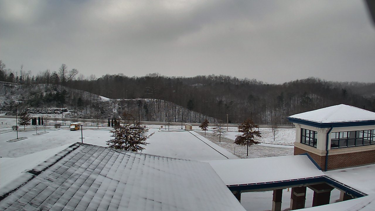 Thumbnail for current weather camera view from Wrigley Elementary School in West Liberty, Kentucky