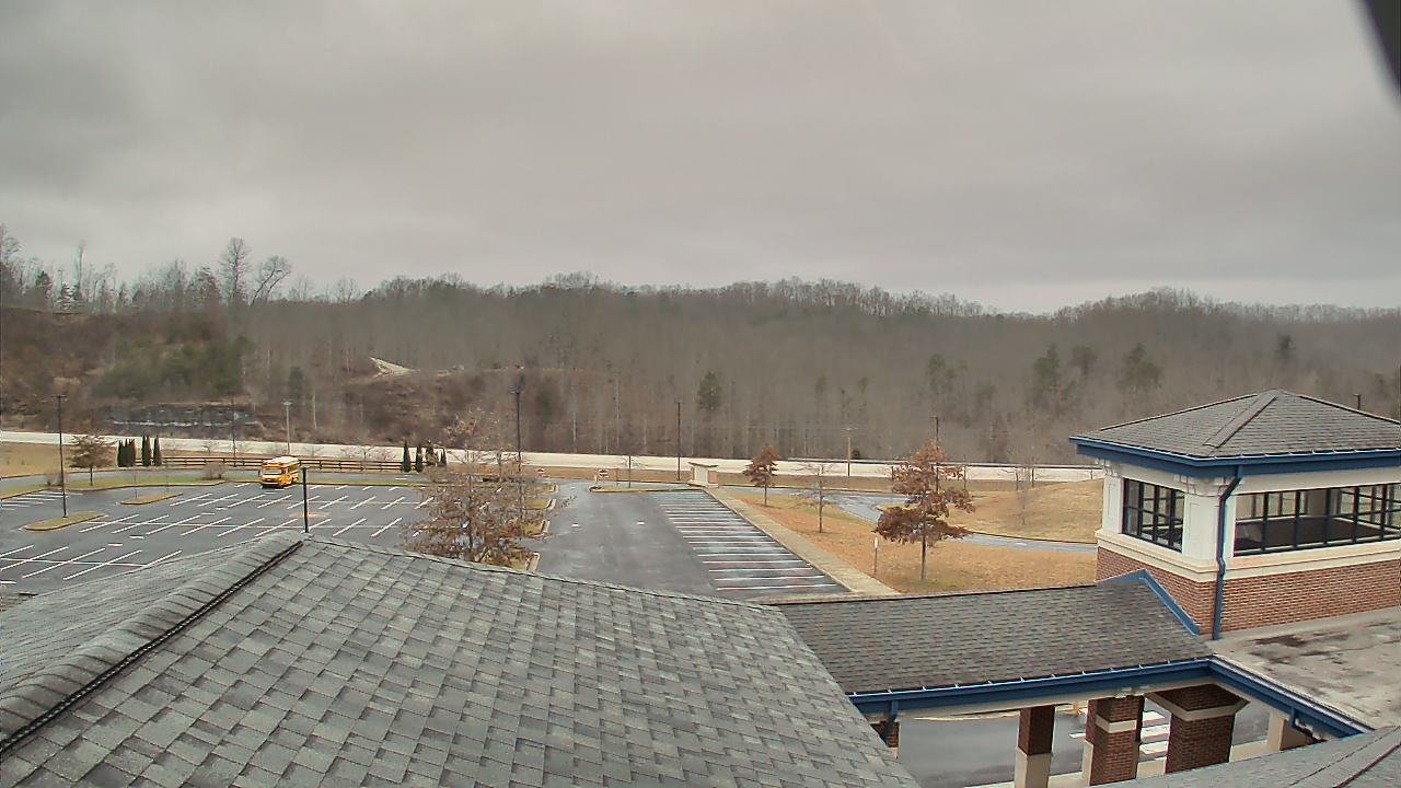 Thumbnail for current weather camera view from Wrigley Elementary School in West Liberty, Kentucky
