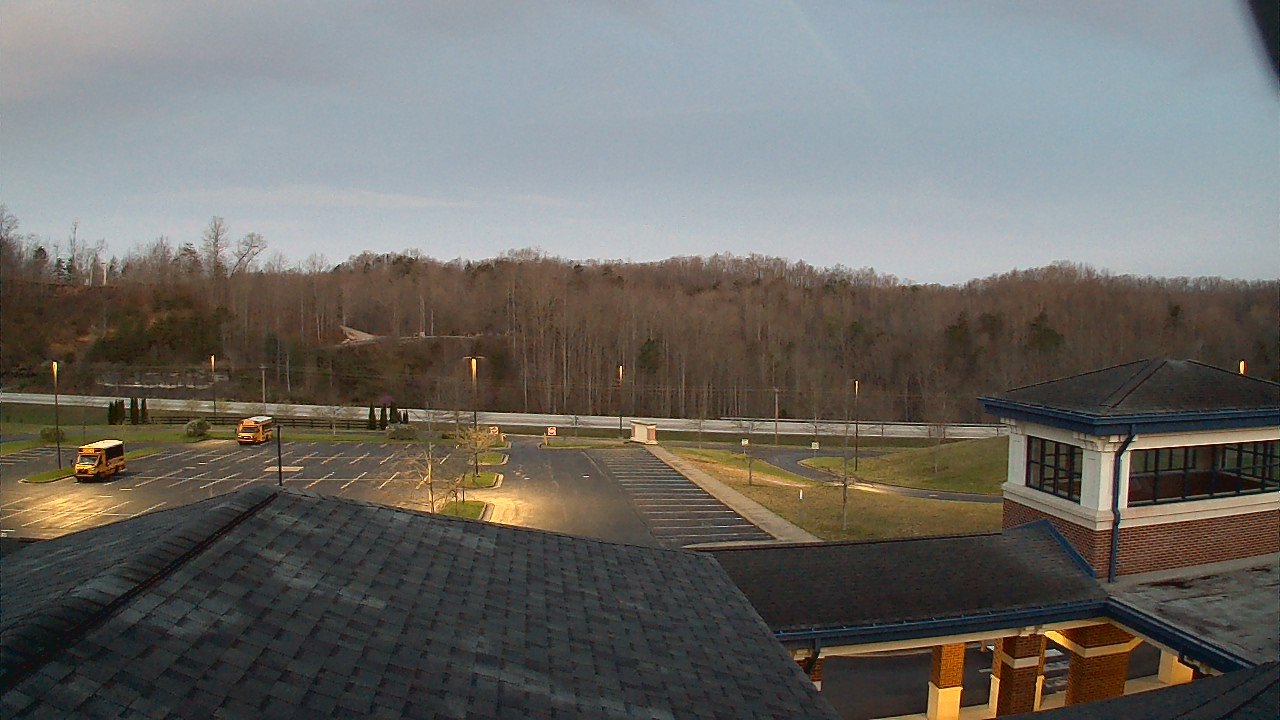Thumbnail for current weather camera view from Wrigley Elementary School in West Liberty, Kentucky