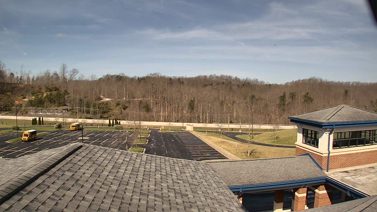 Thumbnail for current weather camera view from Wrigley Elementary School in West Liberty, Kentucky
