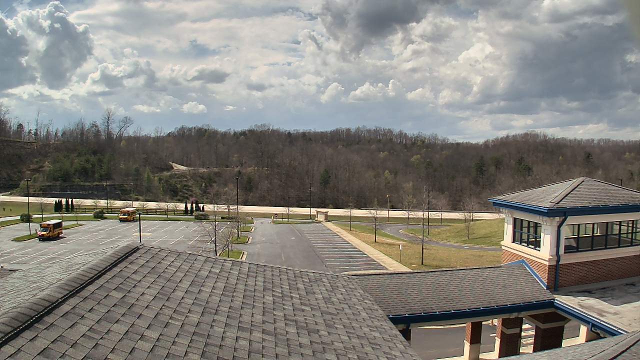 Thumbnail for current weather camera view from Wrigley Elementary School in West Liberty, Kentucky