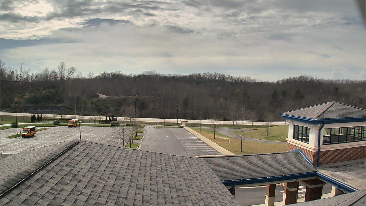 Thumbnail for current weather camera view from Wrigley Elementary School in West Liberty, Kentucky